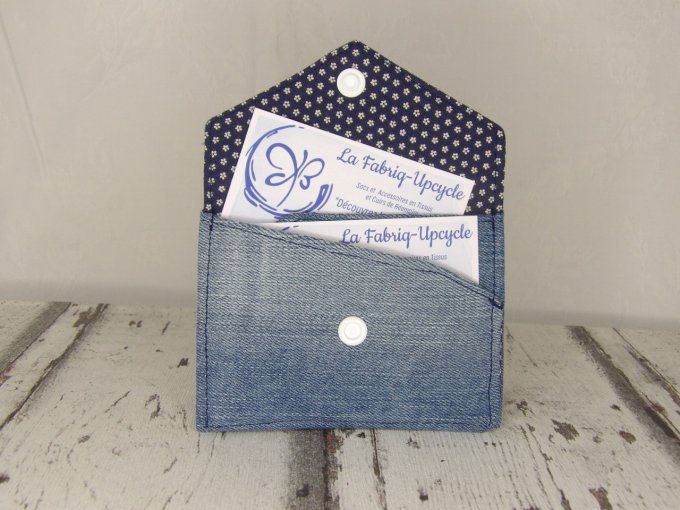 Le P'tit Porte-Cartes en Jean Upcyclé